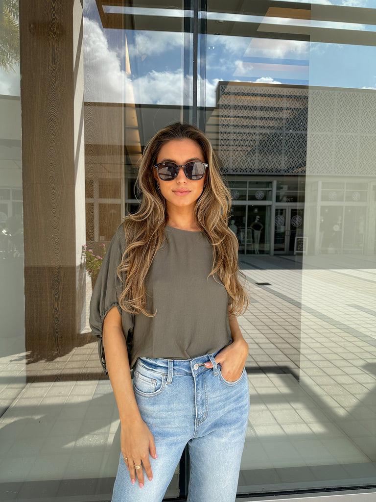 SELENA DOLMAN SLEEVE BLOUSE
