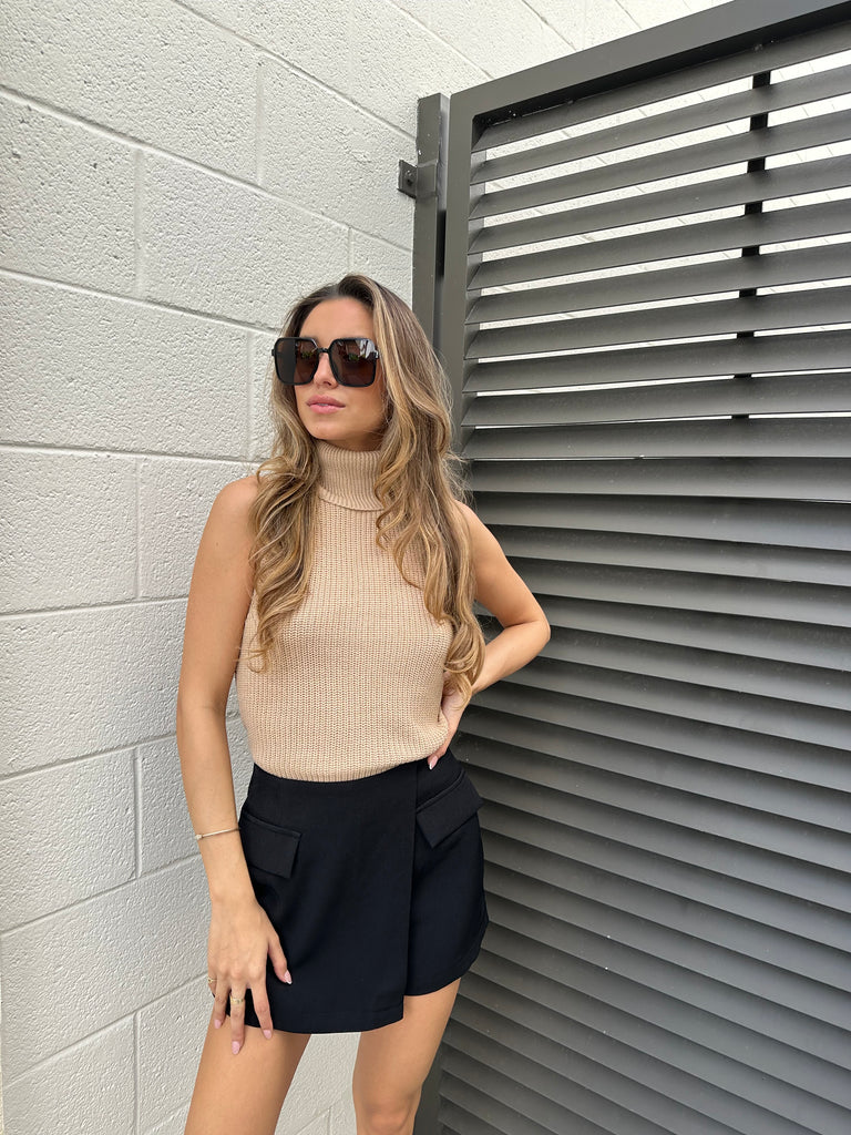 ANDREA TURTLENECK TOP