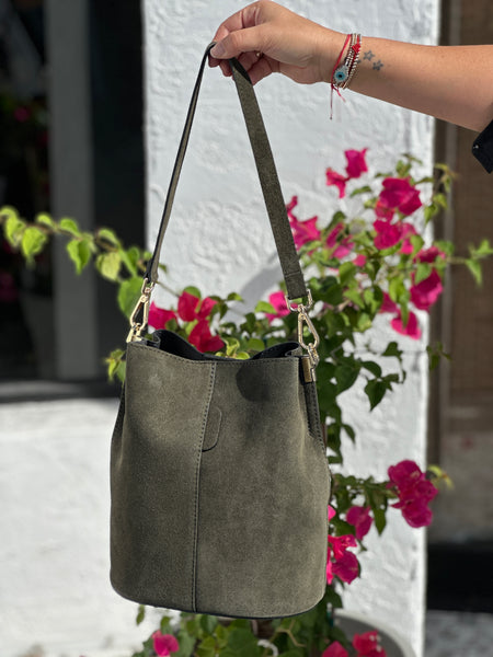 OLIVIA GENUINE LEATHER BUCKET BAG