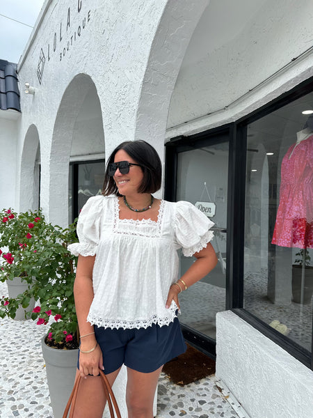 JAZLIN LINEN BUTTON UP TOP