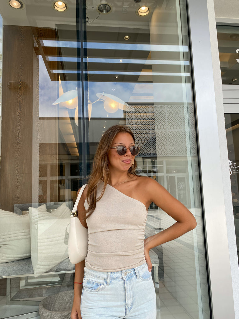 ELENIS RUCHED ONE SHOULDER TOP