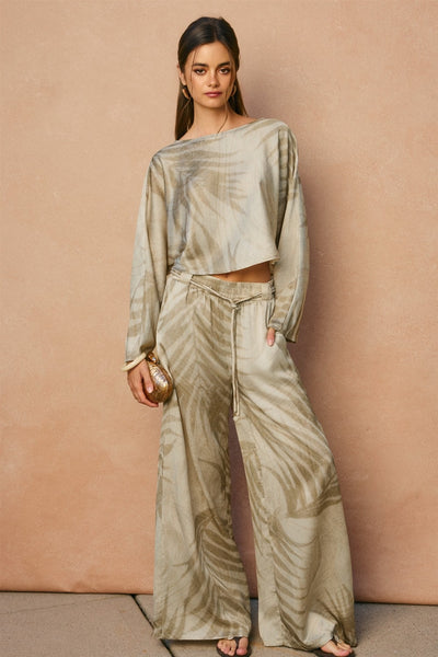 BERENICE SILKY BATWING TOP