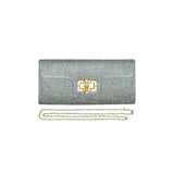 CHILEAN STRAW CLUTCH WITH BAMBOO CLOSURE