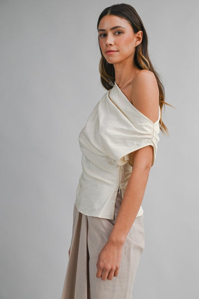LUNA ONE SHOULDER ASYMMETRIC RUCHED TOP