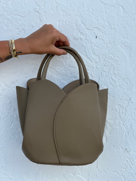 TULIP FEVER BUCKET BAG