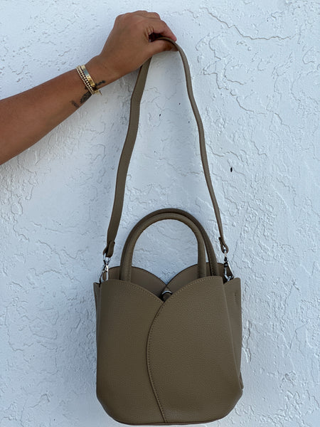 TULIP FEVER BUCKET BAG